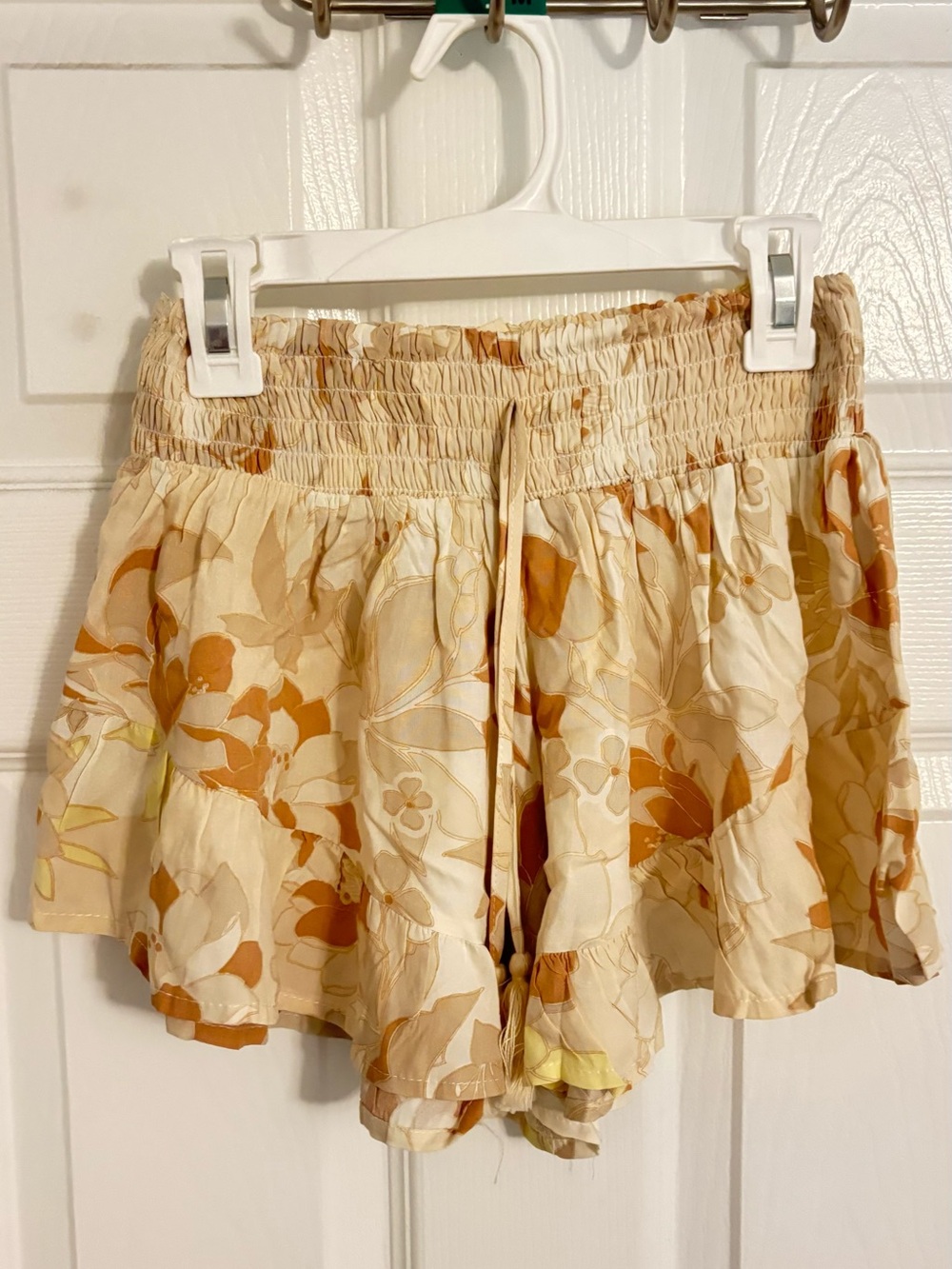 Surf Gypsy Cream and Tan Floral High-Waist Shorts